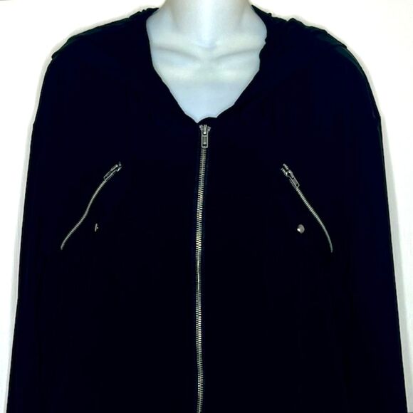 FABLETICS ZINNIA END GAME BLACK CROPPED BOMBER JACKET SIZE XL - Picture 3 of 10